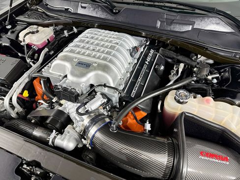 Used 2021 Dodge Challenger SRT Hellcat w/ Plus Package image 14