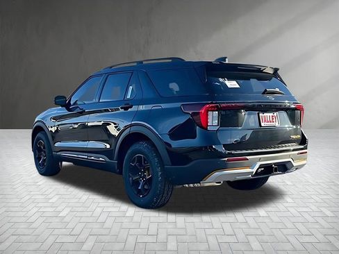 New 2026 Ford Explorer Tremor w/ Tremor Convenience Package image 7