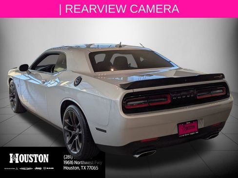 Used 2021 Dodge Challenger R/T Scat Pack image 5