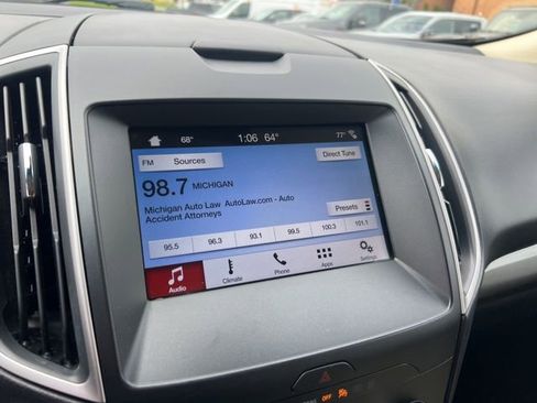 Certified 2019 Ford Edge SEL image 12