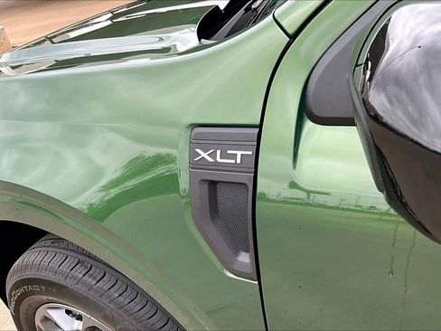 Used 2025 Ford Maverick XLT w/ XLT Luxury Package image 10