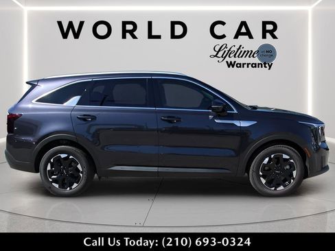 New 2025 Kia Sorento S w/ Panoramic Sunroof Package image 8