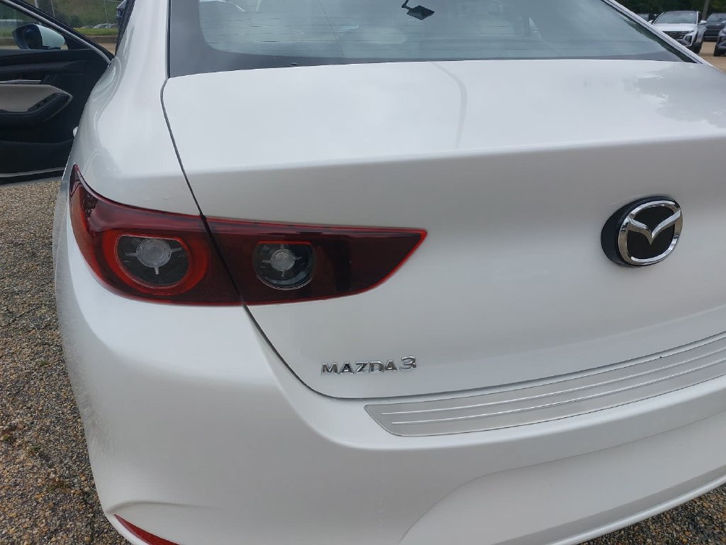 New 2026 MAZDA MAZDA3 2.5 S Sedan w/ Preferred Pkg FWD image 33