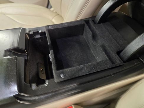 Used 2017 Lincoln MKX Reserve w/ Driver Assistance Package image 35