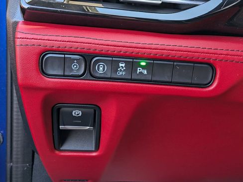 Used 2023 Acura MDX A-Spec image 17