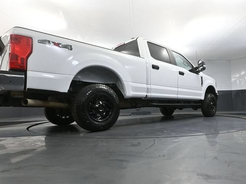 Used 2022 Ford F250 XL w/ Power Equipment Group AWD/4WD image 55