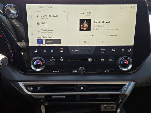 Used 2023 Lexus RX 350 w/ Cold Area Package image 19