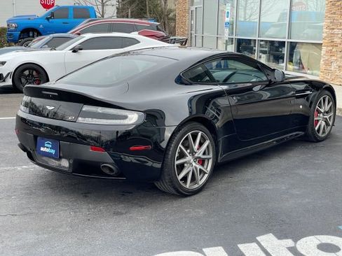 Used 2015 Aston Martin V8 Vantage GT image 11