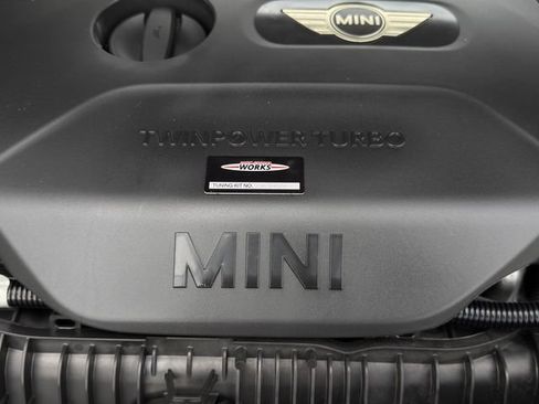 Used 2018 MINI Cooper S FWD image 32