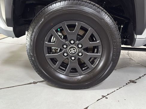 Certified 2025 Toyota 4Runner SR5 image 22