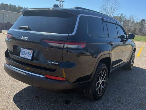 Used 2024 Jeep Grand Cherokee L Limited w/ Luxury Tech Group II image 5