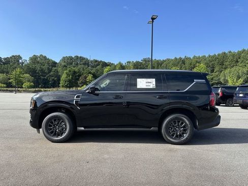 New 2025 Nissan Armada SV image 5