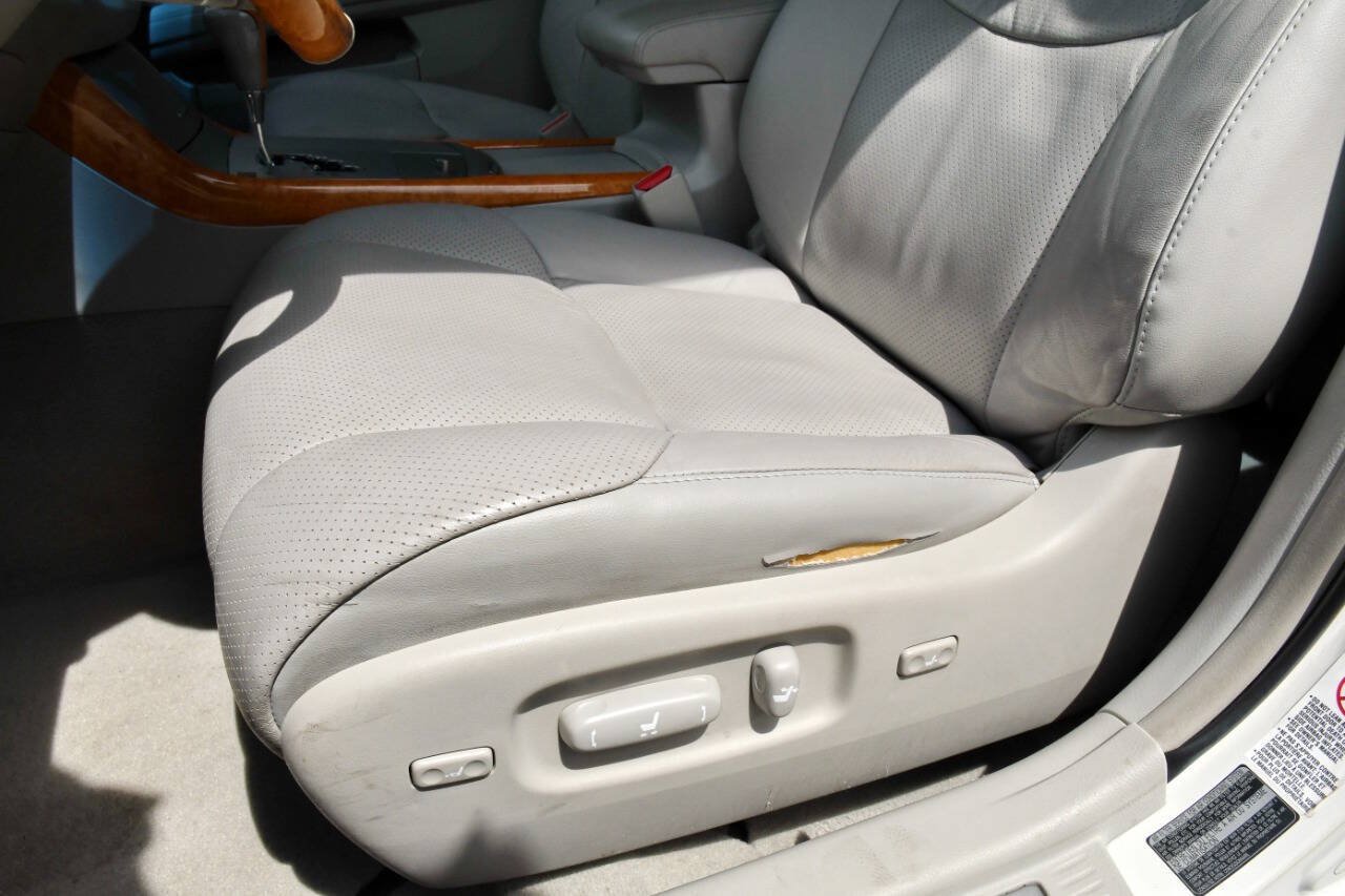Used 2007 Toyota Avalon Touring FWD image 23