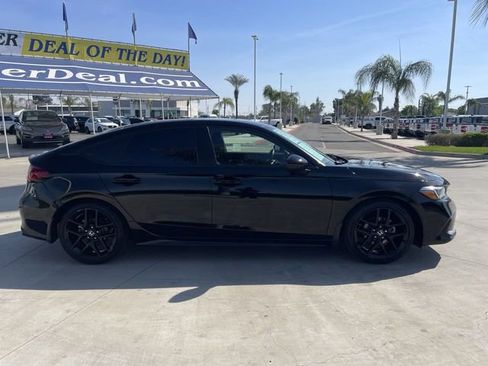 Used 2024 Honda Civic Sport image 9