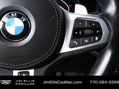 Used 2022 BMW X7 M50i image 12