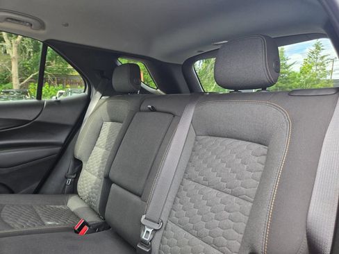 Used 2020 Chevrolet Equinox LT w/ Driver Convenience Package AWD/4WD image 17
