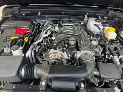 New 2025 Jeep Wrangler Sport S image 33