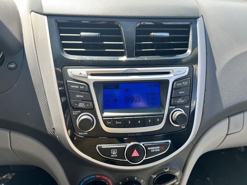 Used 2014 Hyundai Accent GS image 20