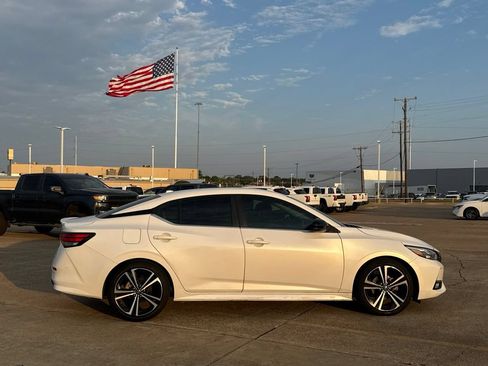Used 2021 Nissan Sentra SR FWD image 26