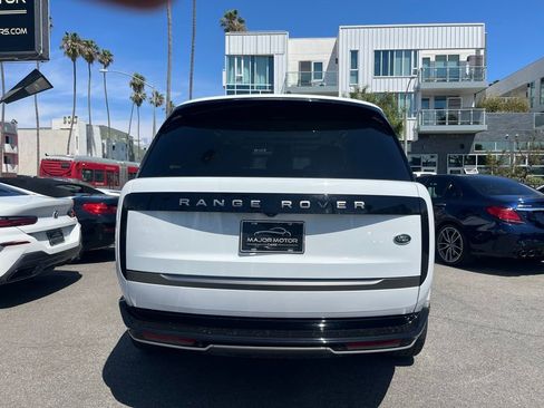 Used 2023 Land Rover Range Rover Long Wheelbase SE image 6