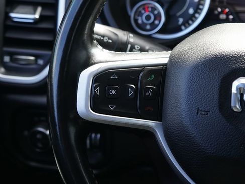 Used 2022 RAM 1500 Big Horn AWD/4WD image 16