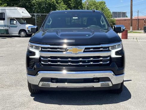 New 2026 Chevrolet Silverado 1500 LTZ w/ LTZ Premium Package AWD/4WD image 9
