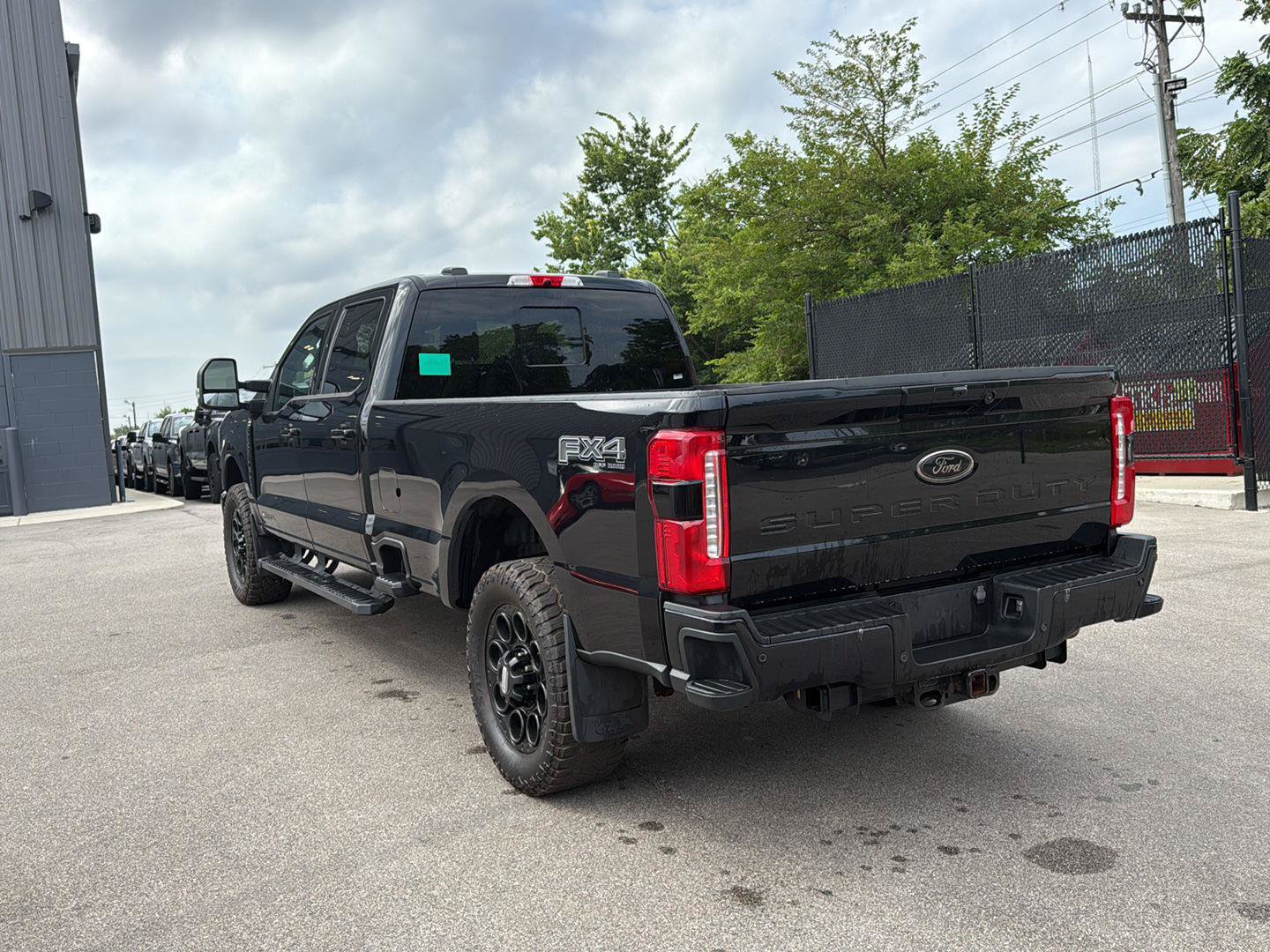 Used 2024 Ford F250 Lariat w/ Lariat Ultimate Package AWD/4WD image 5