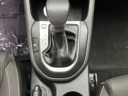 Used 2021 Kia Forte LXS FWD image 20