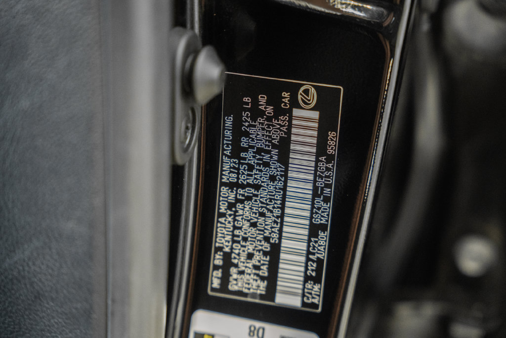 Used 2024 Lexus ES 350 w/ Accessory Package (Z2) FWD image 41