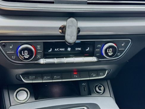 Used 2018 Audi Q5 2.0T Premium Plus image 12