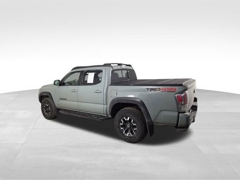 Used 2023 Toyota Tacoma TRD Off-Road w/ TRD Premium Off Road Package image 10