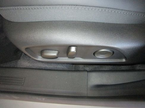 New 2026 GMC Terrain Elevation w/ Elevation Premium Package image 23