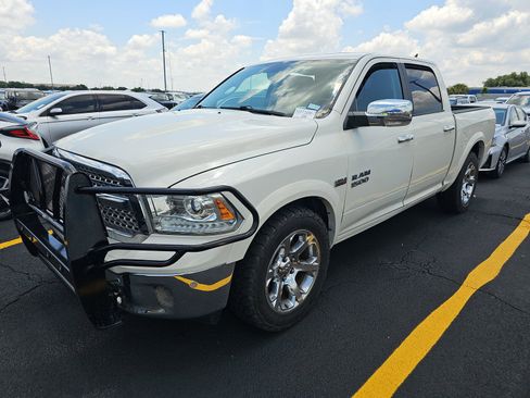 Used 2017 RAM 1500 Laramie w/ Convenience Group RWD image 2