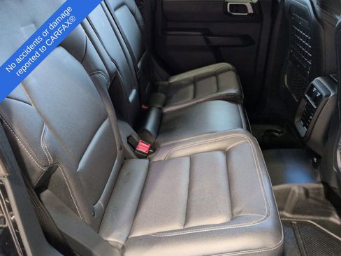 Used 2025 Ford Bronco Big Bend w/ Black Diamond Package image 21