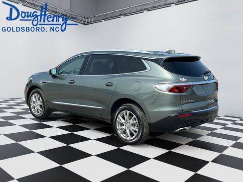 Used 2024 Buick Enclave Essence w/ Experience Buick Package FWD image 3