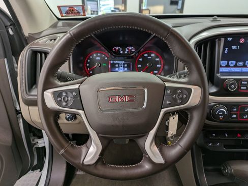 Used 2016 GMC Canyon SLT w/ Driver Alert Package AWD/4WD image 21