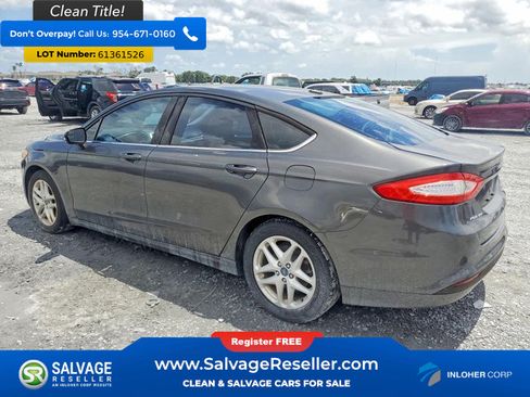 Used 2015 Ford Fusion SE FWD image 3