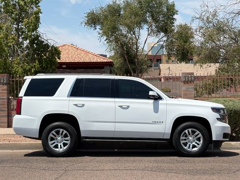 Used 2019 Chevrolet Tahoe LS w/ Enhanced Driver Alert Package AWD/4WD image 7