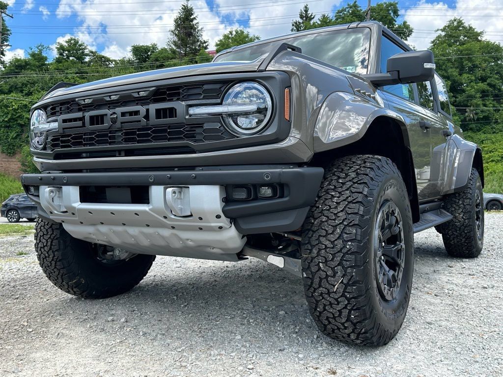 New 2026 Ford Bronco Raptor w/ Interior Carbon Fiber Pack AWD/4WD image 32
