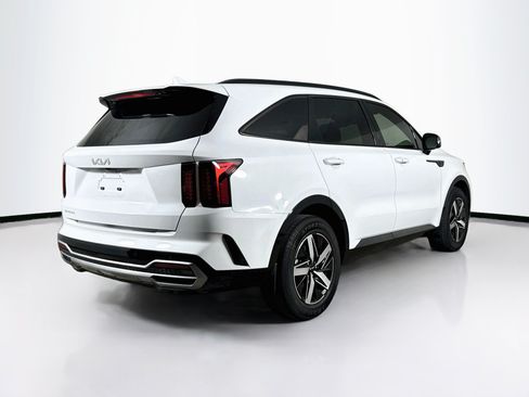 Used 2023 Kia Sorento S FWD image 32