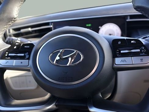 Used 2023 Hyundai Tucson SEL w/ Convenience Package AWD/4WD image 18