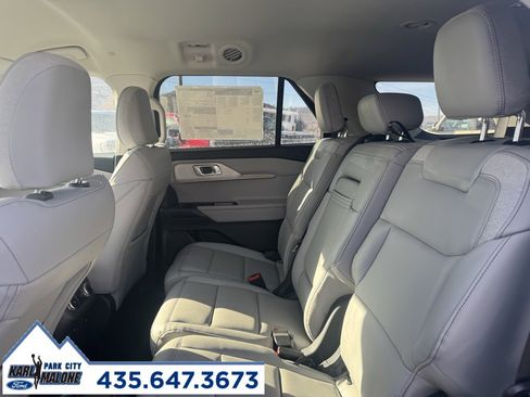 New 2026 Ford Explorer Active w/ Active Comfort Package image 18