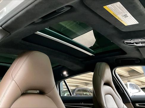 Used 2022 Porsche Panamera GTS image 13