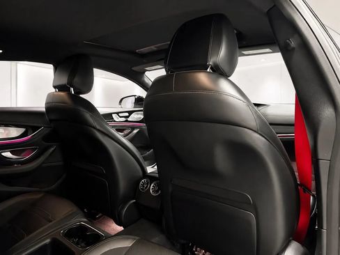 Used 2019 Mercedes-Benz AMG GT 63 image 21