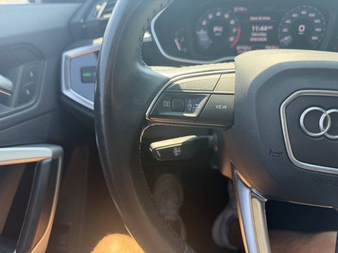 Used 2020 Audi Q3 2.0T Premium AWD/4WD image 35