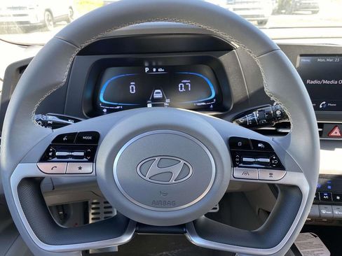 New 2026 Hyundai Elantra SEL Sport Premium FWD image 25