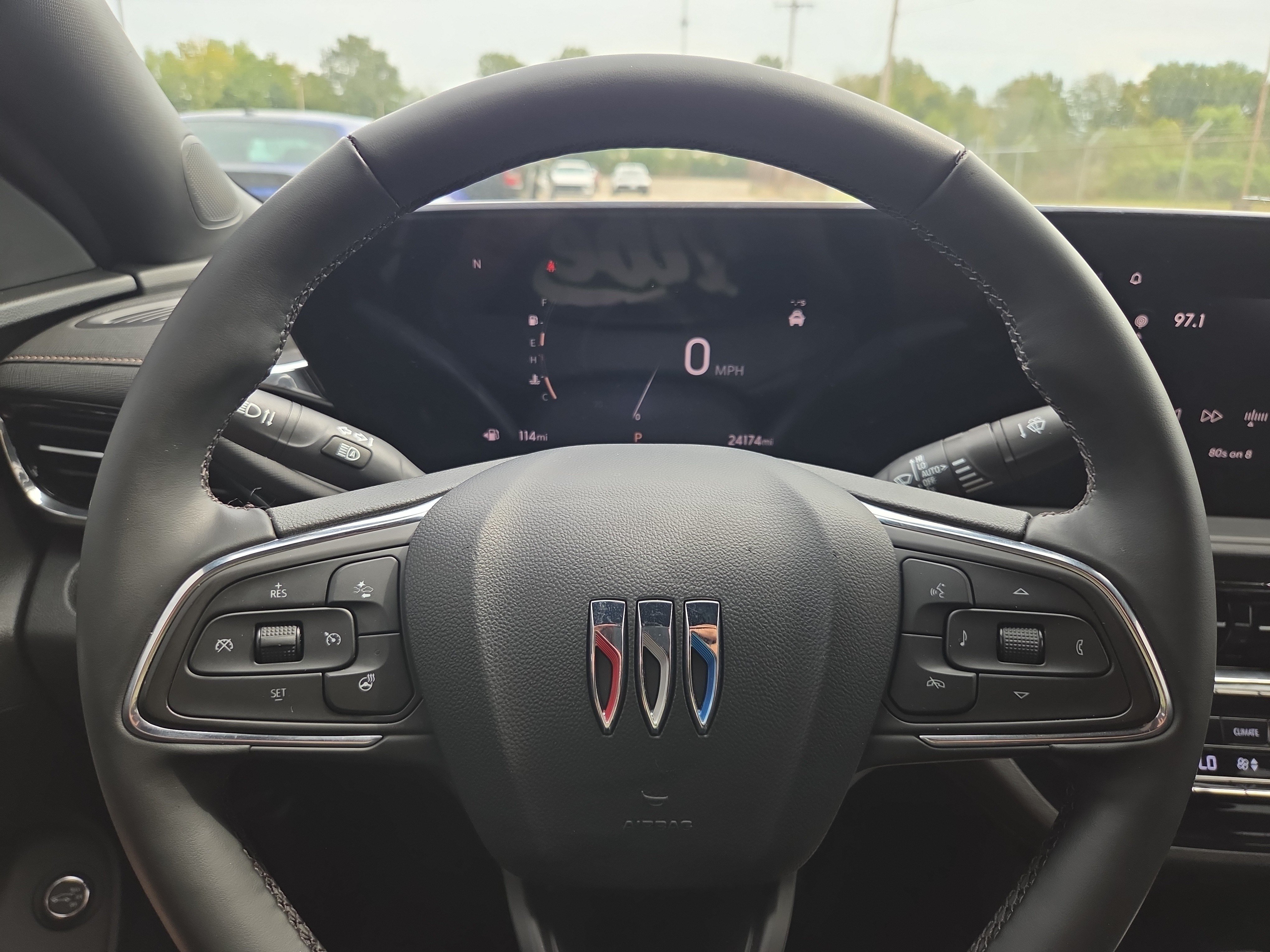 Used 2025 Buick Envista Avenir FWD image 10