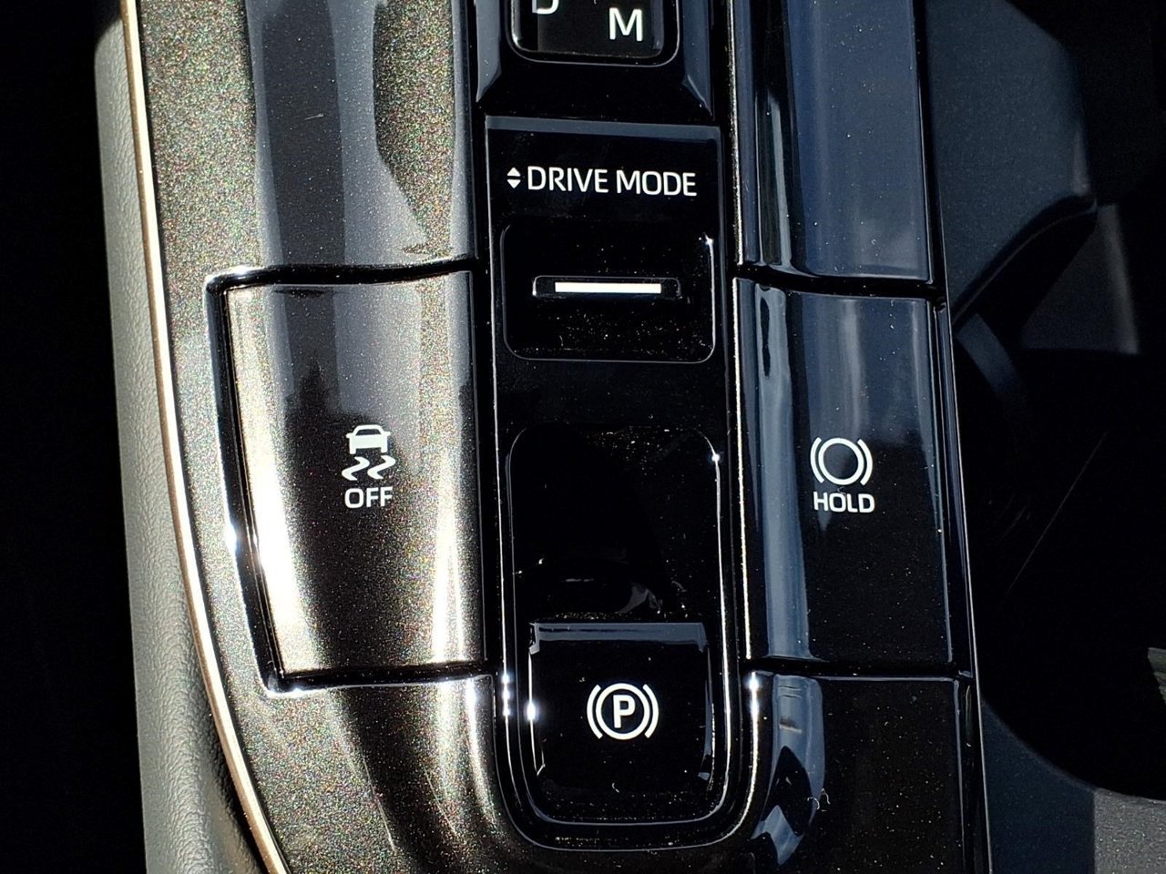New 2026 Toyota Crown Platinum AWD/4WD image 22