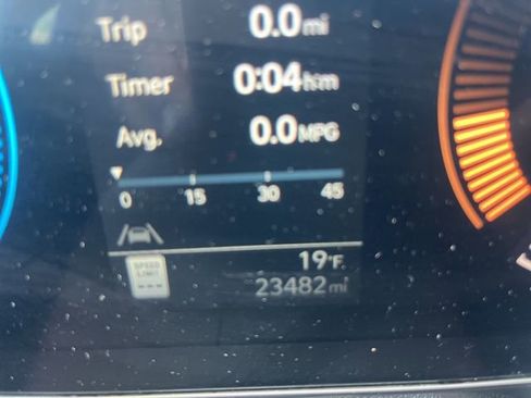 Used 2025 Hyundai Kona SEL image 16