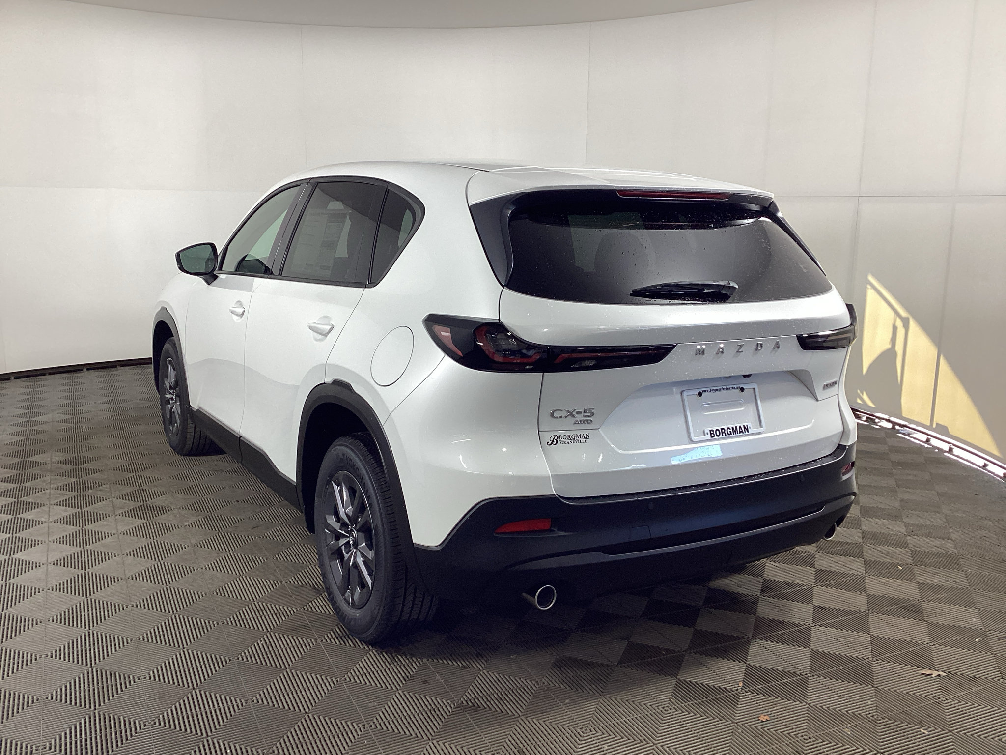 New 2026 MAZDA CX-5 Select AWD/4WD image 4